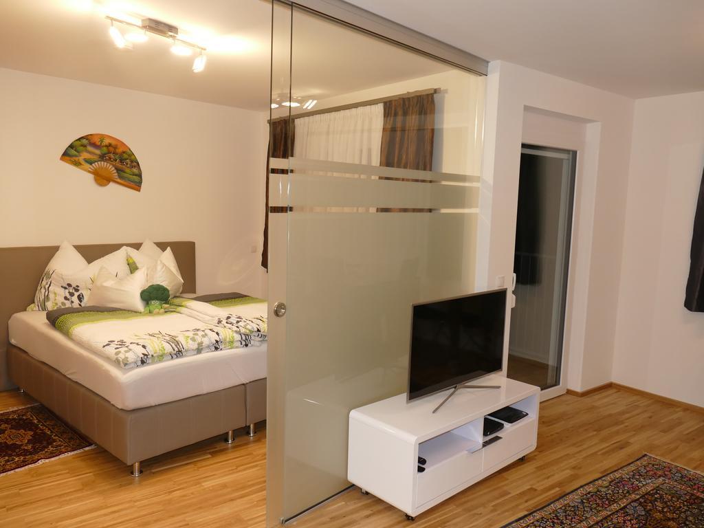 Chads City Apartment Mit Tiefgarage Free Parking Graz Zewnętrze zdjęcie