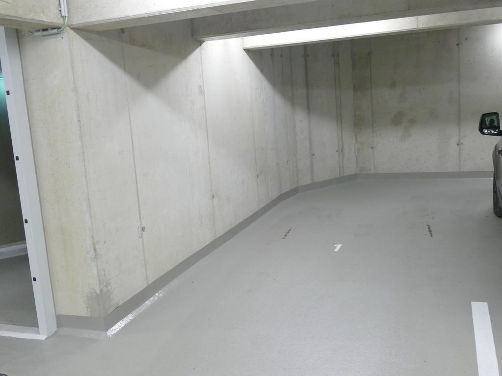 Chads City Apartment Mit Tiefgarage Free Parking Graz Zewnętrze zdjęcie